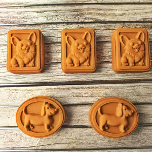 Cartoon Sausage Dog Baking Tools Press Mold Base Material ABS Non-Stick Manual Uncustomizable for Moon Cake And Other Pastries