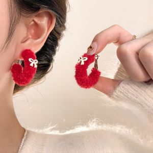 Furry Red C-Shaped Earrings Womens Spring Sweet High-End Feeling Celebration Ear Jewelry Alloy Plated Silver Geometric Pattern