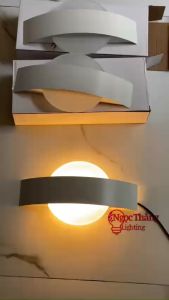 Đèn Led treo tường ốp tường trang trí trong nhà cầu thang ánh sáng vàng Led 7W GT341 Ngọc Thắng