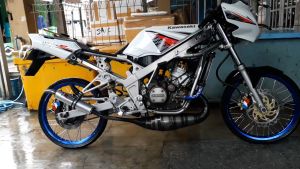 Knalpot untuk motor 2 tak Rx king Ninja150 Rxz Satria F1zr