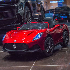 Childrens Electric Car Toy RC Remote Control Four-Wheel Drive Vehicle Seat Capacity Boys Girls Dual Drive Baby Car