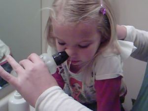 Bình rửa mũi NEILMED 240ml kèm muối rửa mũi bình xịt mũi chuẩn Mỹ có tách set - Hàng chuẩn Mỹ