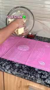 Alas Adonan Kue Silikon Anti Lengket Talenan Matras Baking Flexible Food Grade Multifungsi