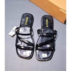 sandal wanita kekinian - selop kerut sandal flat korean style