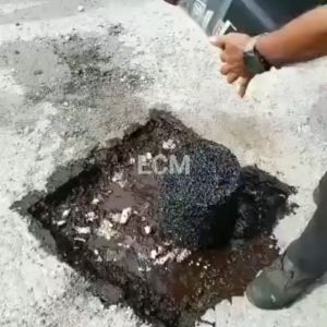 ACP PATCHMIX (25KG) Cold Premix Tar Sejuk No Mixing No Heating No Heavy Equipment Apply Direct Road & Potholes Repair