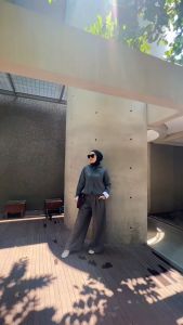 Celana Camille Pants by Monel: Bahan Sempurna untuk Celana Panjang Wanita