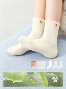 B&C.Room | Thin Cotton Antibacterial Lace Bow Ankle Socks for Girls