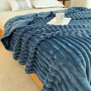 Thickened Rabbit Fur Flannel Blanket