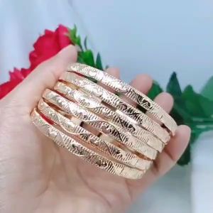 Gelang Tangan Kroncong Wanita Titanium Xuping Perhiasan Aksesoris Fashion Lapis Emas Anti Karat GK14