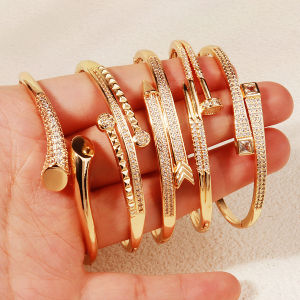Simple Studded Bracelet for Women Classic Copper and Zirconium Opening Bangle Daily Jewelry Bracelet Accessories As Gifts