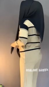 Amanda Sweater Blouse Atasan Rajut Wanita Oversize Knit Stripe