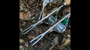 Newyork Big Sale เครื่องถอนวัชพืช ที่ดึงหญ้า กำจัดวัชพืช ส้อมกำจัดวัชพืช เครื่องมือเสริมสร้างวัชพืช No. KS089