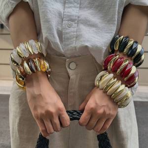 Salircon 10 Colors Vintage Thick Resin Acrylic Irregular Bangles for Women Geometric Wide Chunky Elastic Bracelets Hand Jewelry