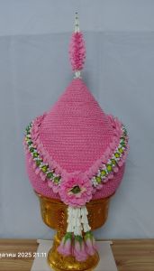 พานพุ่มสักการะสีชมพู.  ขนาด9 นิ้ว ราคาต่อหนึ่งพาน