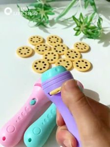 【Cartoon Animals】 Flashlight Childrens Fun   Cartoon Small Toys Animal Projector Sleep  Story