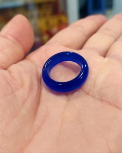 Nhẩn đá mã não đa sắc màu mang phong cách trẻ trung năng động cho Nam Nữ.