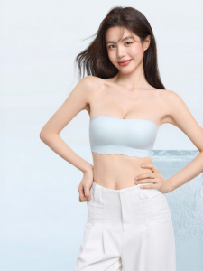 Secret World | Strapless Small Chest Gathering Light & Breathable Anti-slip Bra