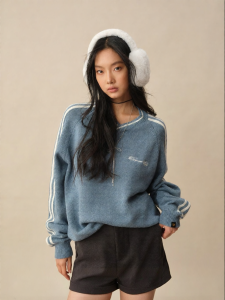 dangerouspeople | Vintage Sporty V-neck Striped Knit Sweater