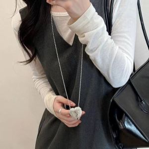 สร้อยคอรูปหัวใจพื้นผิวเงิน สร้อยคอสเวตเตอร์ยาว ทรงกลม สำหรับผู้หญิง เครื่องประดับแฟชั่น จี้โลหะผสม จี้รูปหัวใจ จี้สี่เหลี่ยมเล็กๆ