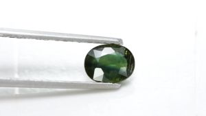 1.30 ct พลอยแท้ เขียวส่อง เผาเก่า บางกะจะ สีเขียว น้ำเงิน