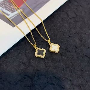 Kalung Four-leaf Clover Titanium Silver Rantai Klavikula Fashion Perhiasan Wanita Korea Necklace