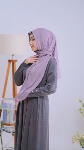 Pashmina Inner Yasmin Tutup Leher Oval Premium Pashmina Instan Yasmin Ys 232 Dinda Instan Yasmin Pashmina Yasmin