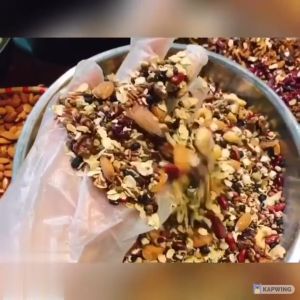 Bột ngũ cốc dinh dưỡng cao cấp ( MS) từ 20 loại đậu & hạt  - ( ngũ cốc lợi sữa tăng cân tăng cơ đẹp da) -  (500gr)