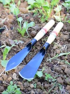 Newyorkbigsale เสียมกึ่งมีด สำหรับขุดดิน ขุดหญ้า พลั่วพรวนดิน 2 ชิ้น ถูกลง No. Y1707 Y1706