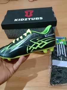 KIDZTUBS Sepatu Sepak Bola Anak Laki Laki Size 28 29 30 31 32 33 34 35 36 37 KDZ1610112724