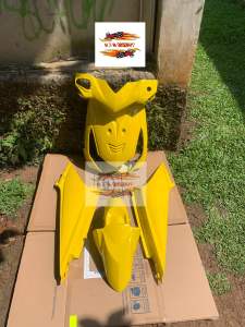 COVER FULL BODY HALUS HONDA BEAT KARBU KUNING POLOS 2008-2010 ( Spakbor kecil/atas)