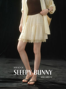 Lace Trim A-Line Short Skirt