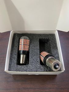 Lampu Led Sein Mundur Bemper Truk Bis 24 Volt 144 Led Super Terang Kaki 1
