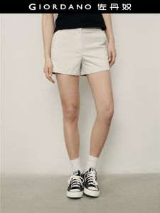 Giordano Casual Cotton Elastic Shorts Womens mid Waist Straight Leg Pants Summer Commute Style Pocket Detail Natural Waist