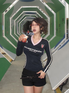 Long Sleeves T-Shirt Womens Autumn New Arrival Pure Cotton Inner Bottoming Shirt Stylish Niche Style American Retro V Neck Tops Tide