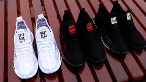Sepatu Sneakers Casual Pria Import -- SF9