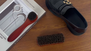 2Pcs Horsehair Boot Brushes Shoe Polish Wood Handle Cleaning Tool Kit