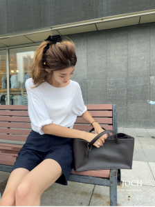 กระเป๋าถือหนังวัวนุ่มสไตล์เรโทรสุดเก๋สำหรับเดินทางไปทำงานในฤดูใบไม้ร่วง/ฤดูหนาว Idaho กระเป๋าถือทรงโตต์ระดับไฮเอนด์