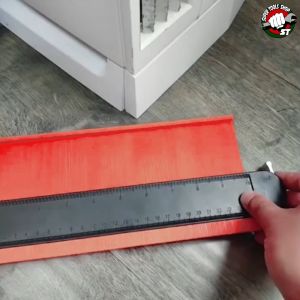 NARITA มาตรวัดรูปร่าง 10 นิ้ว ไม้ทางแบบ ไม้ลอกแบบ เพื่อปูกระเบื้องลามิเนต มุมล่าง ราคา 2,500 ฿