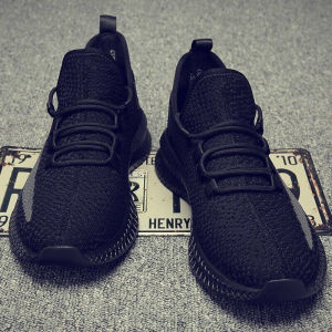 Loose Fit Breathable Sports Shoes for Men Large Size Mesh Upper Comfortable Casual Footwear Suitable for Autumn And Spring