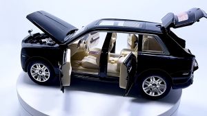 🔥HOT🔥 Car Model Toy 1:24 for Rolls Royce Cullinan SUV Diecast Metal Model car Alloy Car High Simulation Scale 1:24 Colour with Box