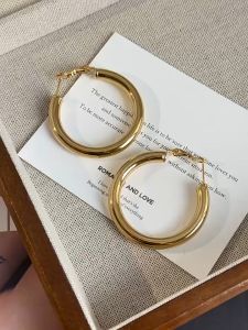 Pawnable 18K Saudi Gold Earrings French Circle Earrings