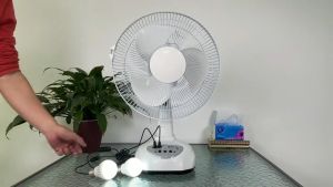 Solar electric fan with solar panel 18inch stand fan desk fan with USB charger 14 Inch wall fan with 2 free bulbs DC 220v AC charging fan emergency light waterproof IP68 Level 5 super strong wind power