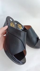 Dép n cao gót mẫu quai bản vá kiểu mới gót vuông 7 phân bền đẹp Thời Trang Trung Niên KH 10