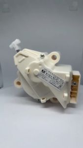 มอเตอร์เดรนน้ำทิ้ง LG แท้ มอเตอร์ดึงน้ำทิ้ง [จัดส่งตลอด 24 ชั่วโมง] LG - QC22 มอเตอร์ เดรน 3 ขา AC 220V. อะไหล่ เครื่องซักผ้า มอเตอร์ถ่ายน้ำทิ้ง มอเตอร์ทิ้งน้ำ Motor Drain แอลจี มอเตอร์ถ่ายน้ำแอลจี