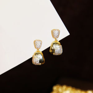 SEQUITO High Quality Ladies Ear Decoration Gold Plated Brilliant AAA CZ Zirconia Bell Shape Pendant Drop Earrings for Banquet SE1079