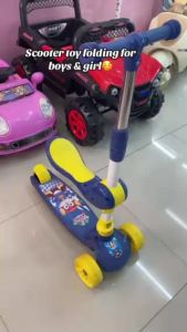 【Big Three-wheeled Kick Scooter with LED Flashing Lights】4-9 yrs of age Kid with Foldable Adjustable Height Indoor and Outdoor with Seat