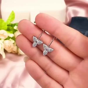 Huitan Flower Shaped Women Drop Earrings Silver Color/Gold Color Fashion Party Wedding Elegant Accessories Jewelry Inlaid CZ