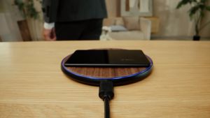 MiLi สมาร์ทติดตามอุปกรณ์ป้องกันการสูญเสียไร้สายชาร์จกระเป๋าสตางค์ผู้สูงอายุเด็กรถ GPS ติดตามตำแหน่งปลุก Finder แอปเปิ้ลค้นหาแอปของฉัน