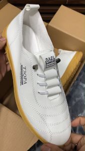 Sepatu Kasual Pria Flat Shoes Nyaman Anti Selip Bersol Lembut K50 Sepatu Kulit Tren SK ONLINE2025