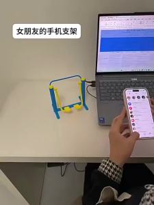 ⚑Cute Desktop Decor Phone Stand DIY Assembly Lazy Bracket For Movie Watching Fitness Equipment